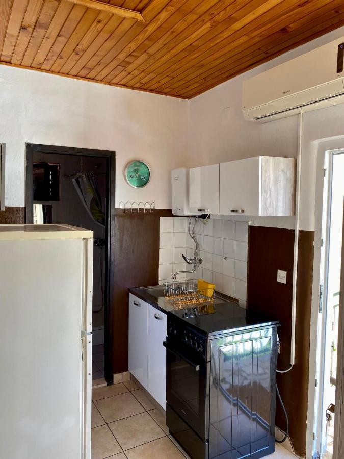Apartmani Ines Marina Ngoại thất bức ảnh