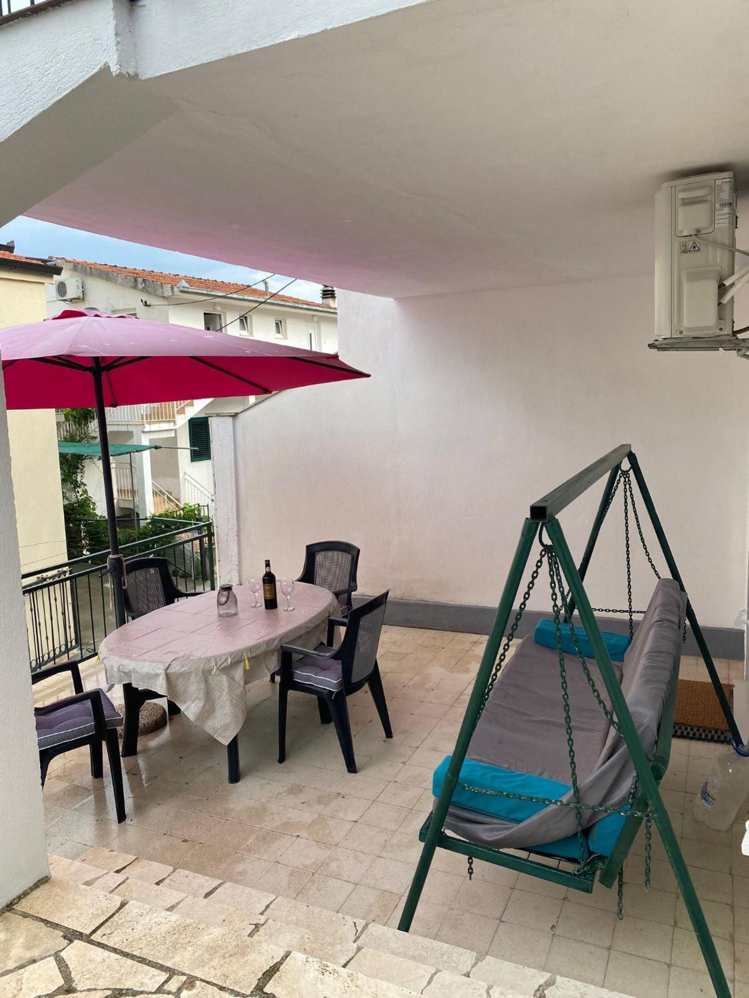Apartmani Ines Marina Ngoại thất bức ảnh